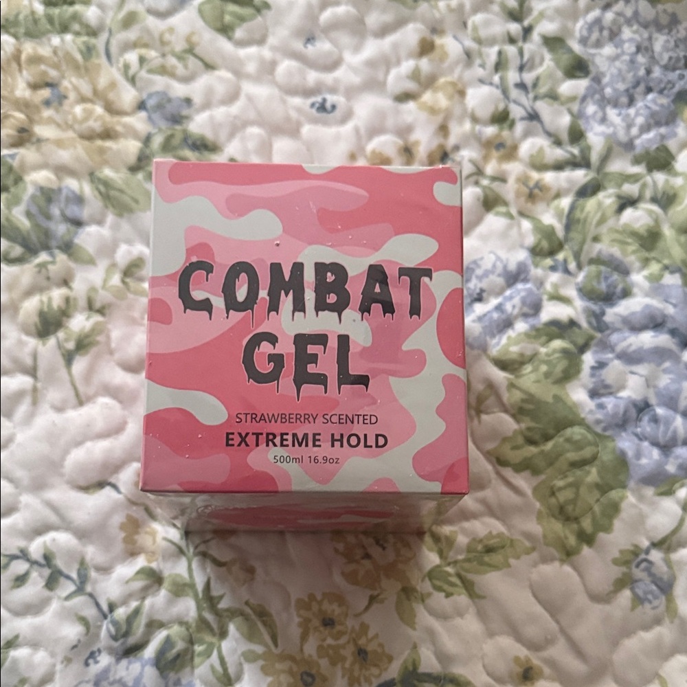 Combat Gel Strawberry Scented Extreme Hold Gel - Pink Camo